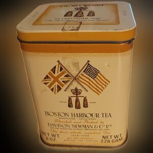 Vintage collectable Boston Harbour Tea can.